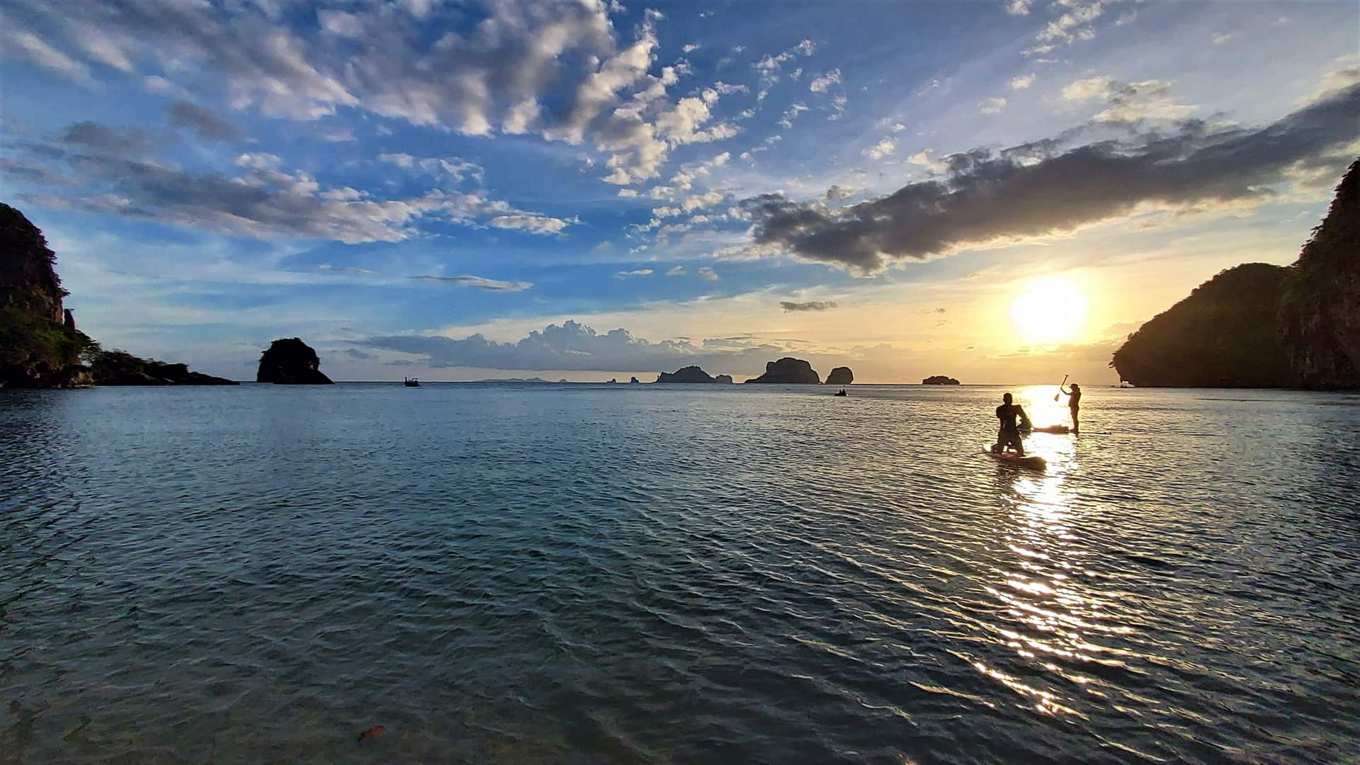 Railay Beach: Your Gateway to a Thai Paradise