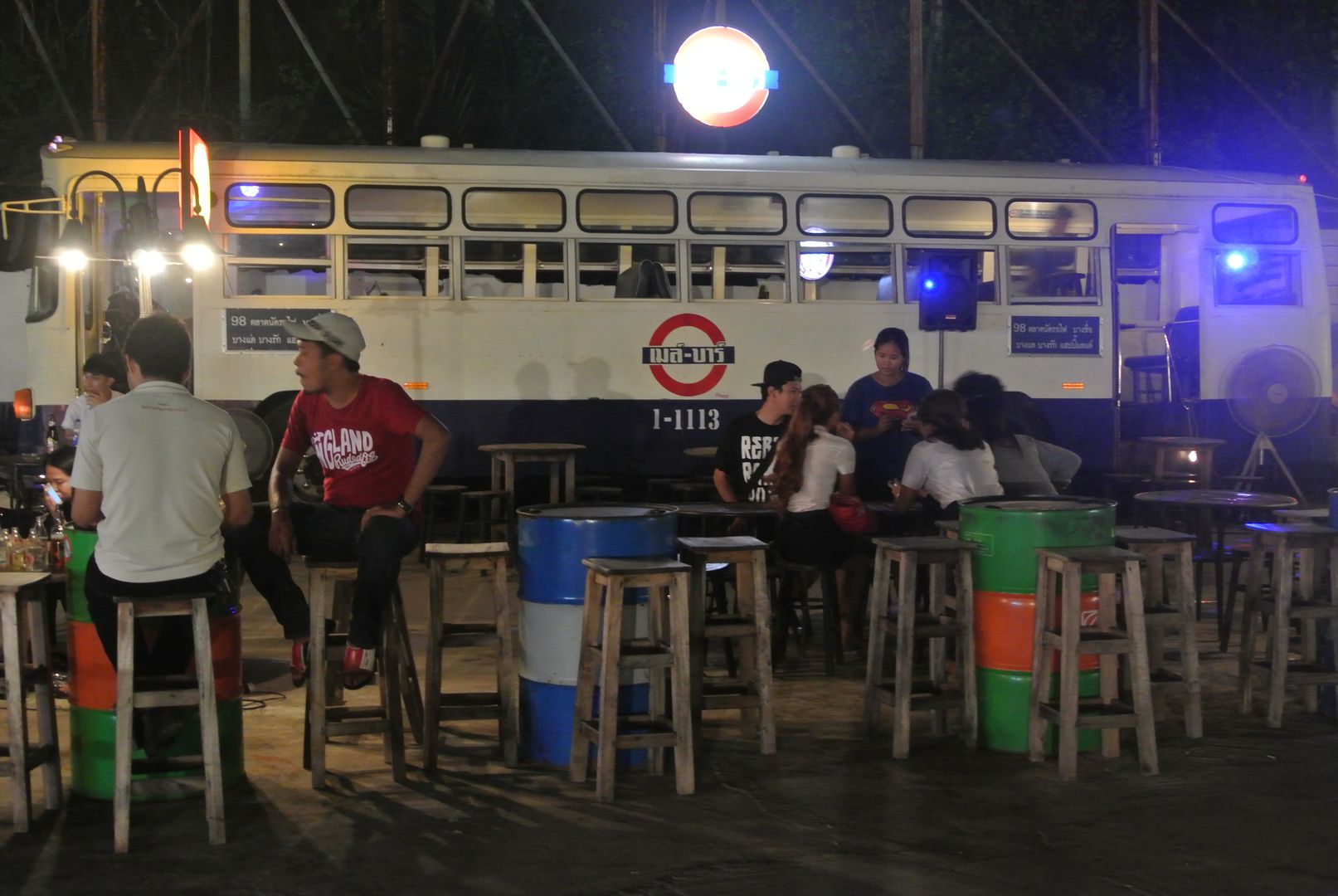 Bangkok, Marché de nuit, le Train Night Market