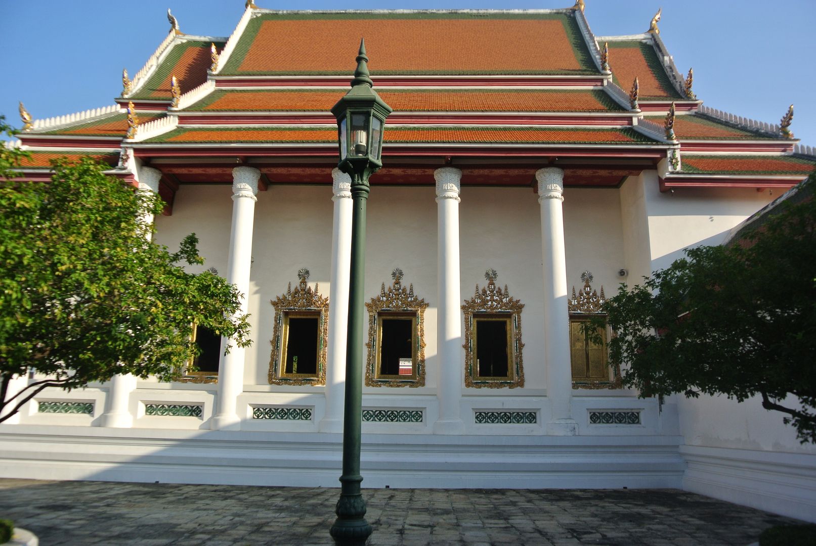 Le Wat Noranart,le Wat Mongkrut et le Wat Sommanatwiharn