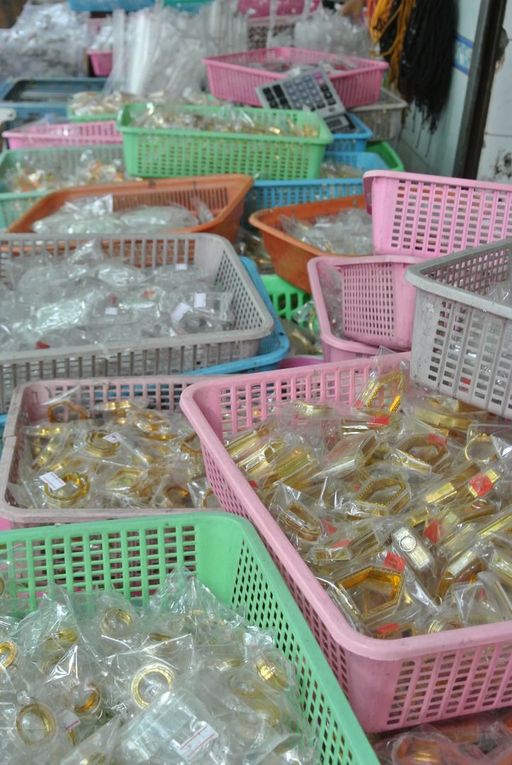 Le marché aux amulettes de Bangkok