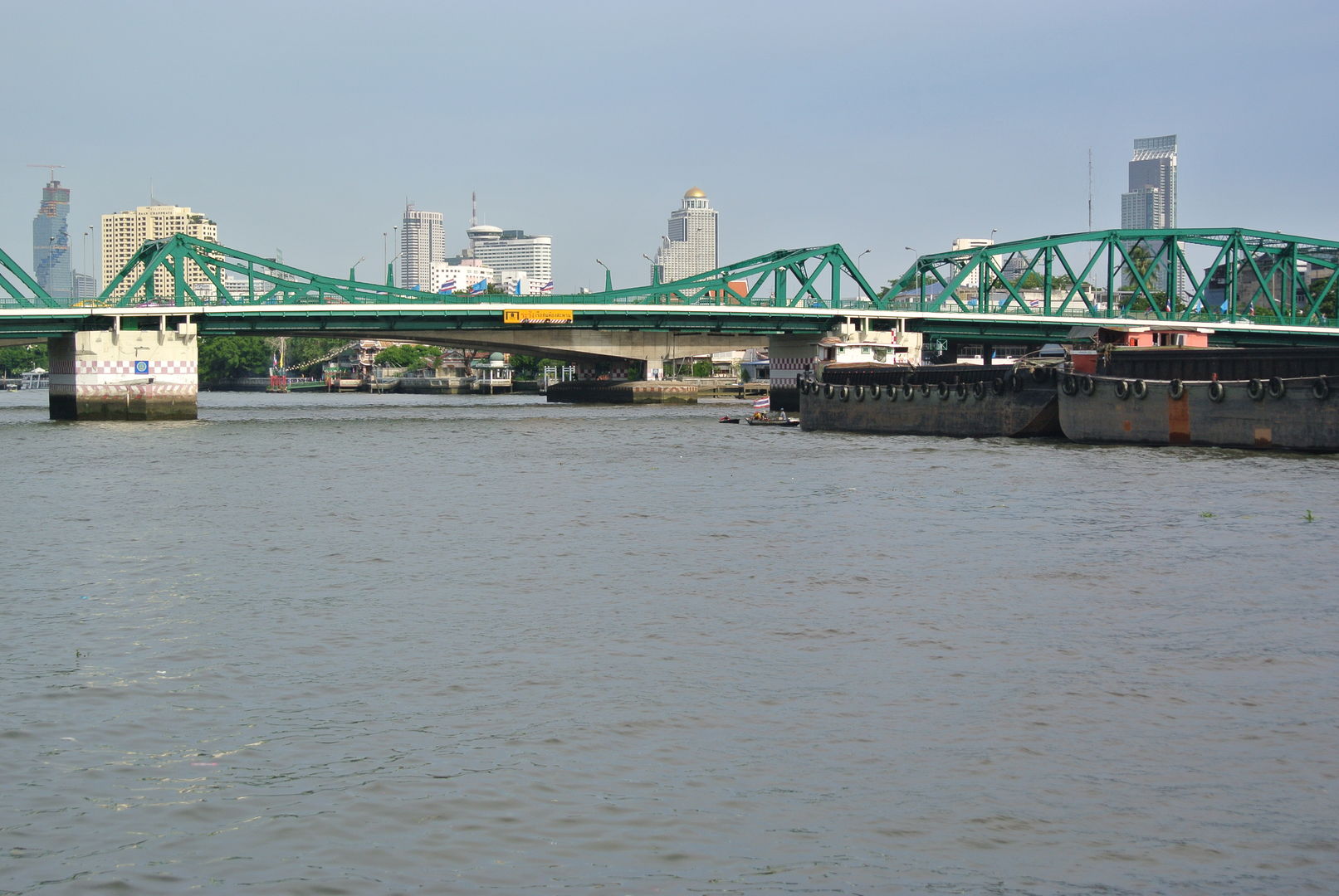 Le Memorial Bridge, du pont levant au pont rivé