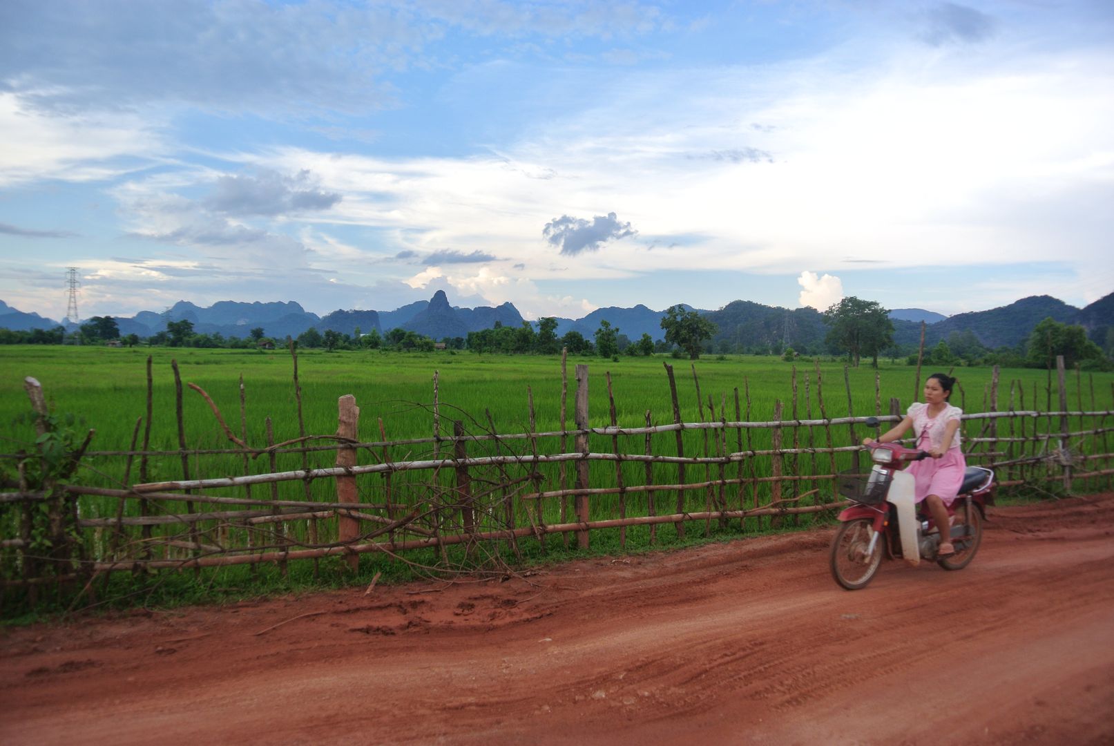 The Loop, un road trip en moto au Laos