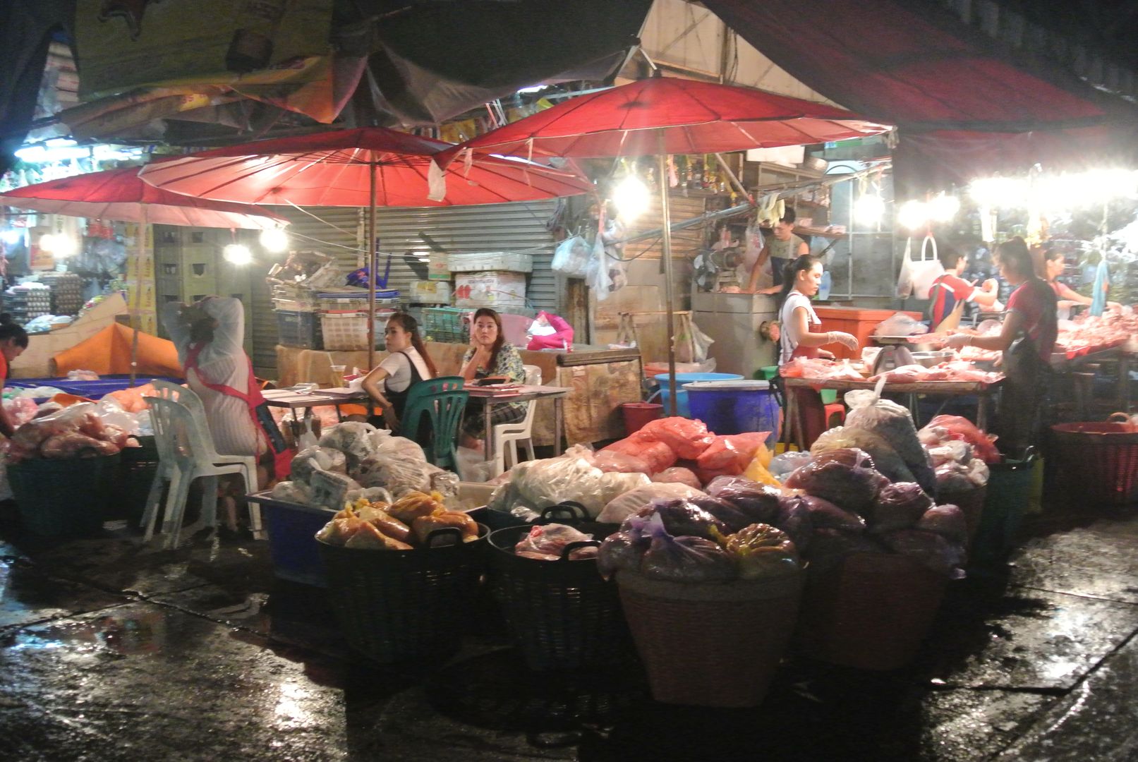 Le marché de nuit Khlong Toei