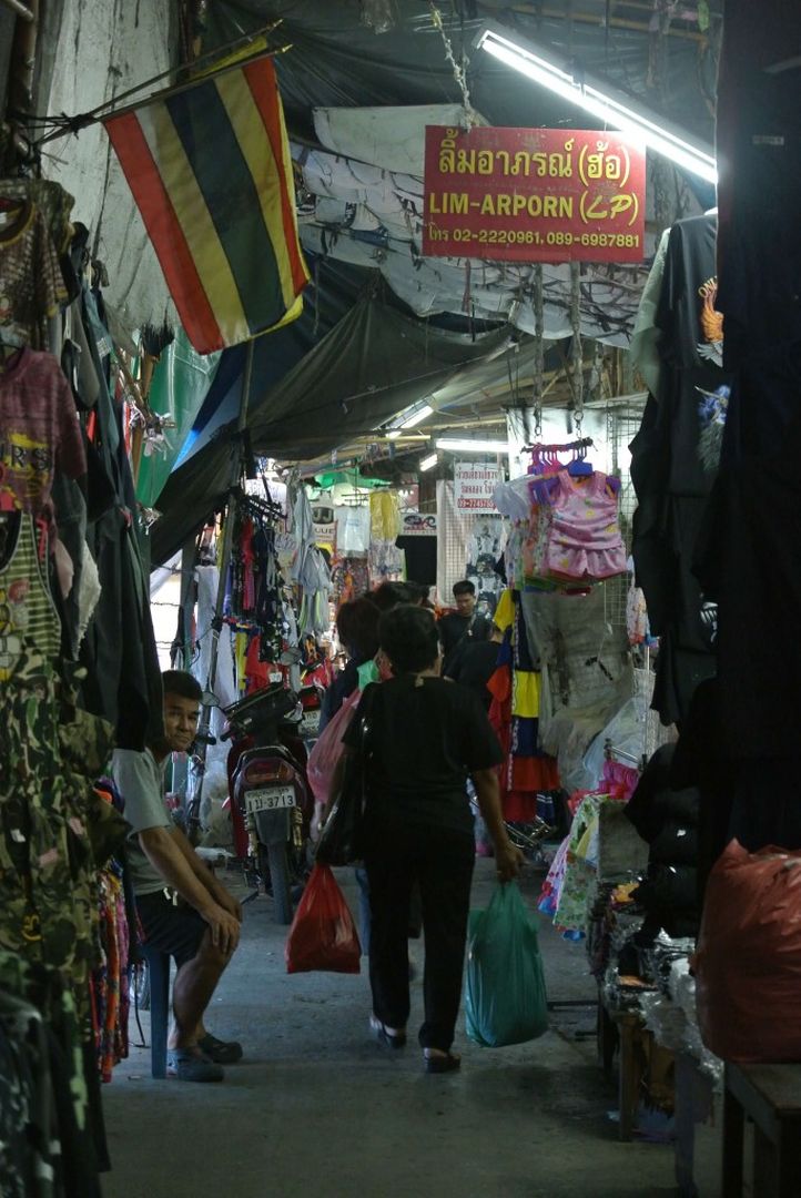 Bangkok, Bobae le marché du vêtement en gros