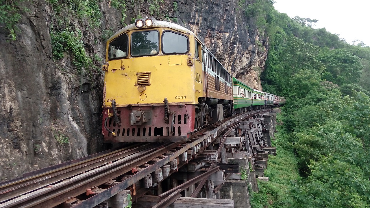 Kanchanaburi-The-Death-Railway-la-voie-ferrée-de-la-mort