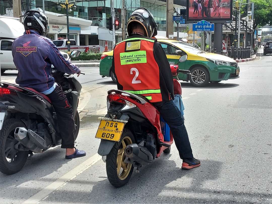 moto-taxi-bangkok
