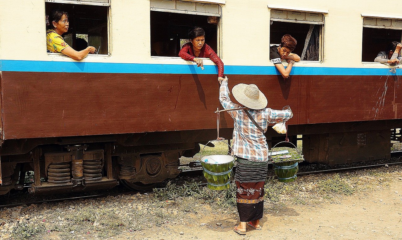 myanmar-train