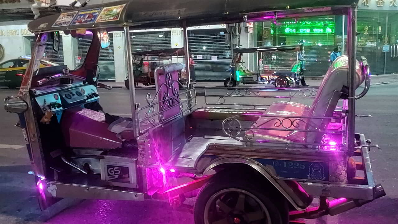 Thaïlande, transport : l’emblématique tuk-tuk