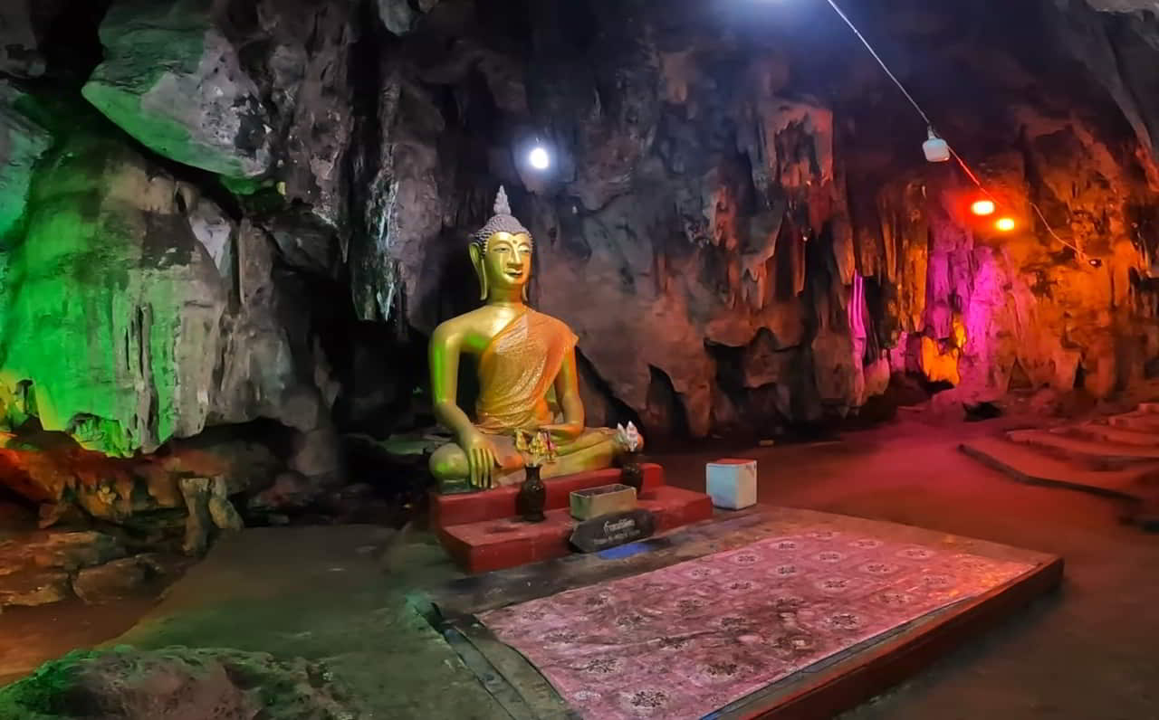 À la Découverte des Grottes Sacrées de Kanchanaburi
