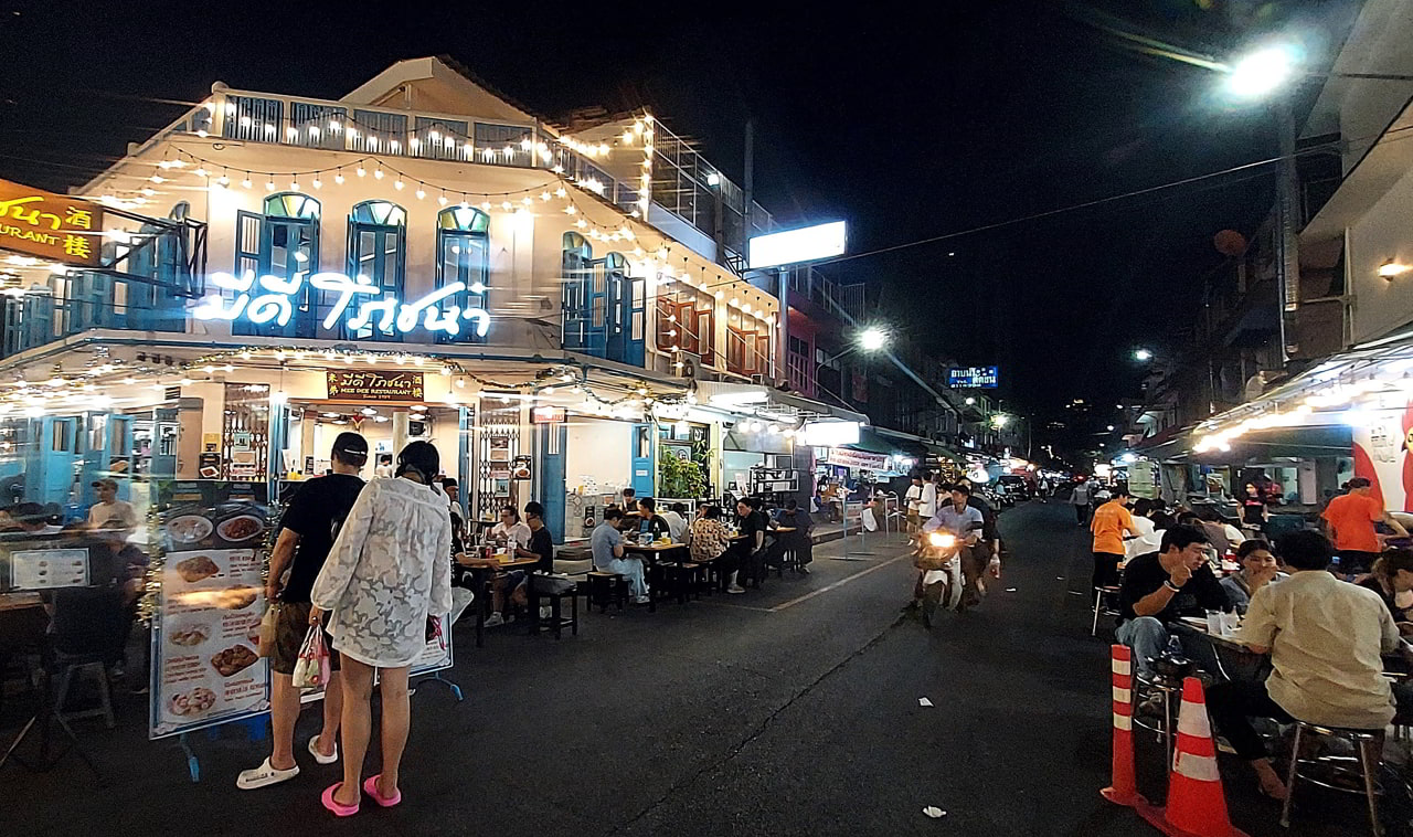 Banthat Thong : Le quartier incontournable des restaurants et de la gastronomie à Bangkok