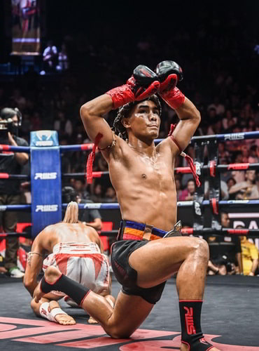 Bangkok: Muay Thai at Rajadamnern Stadium