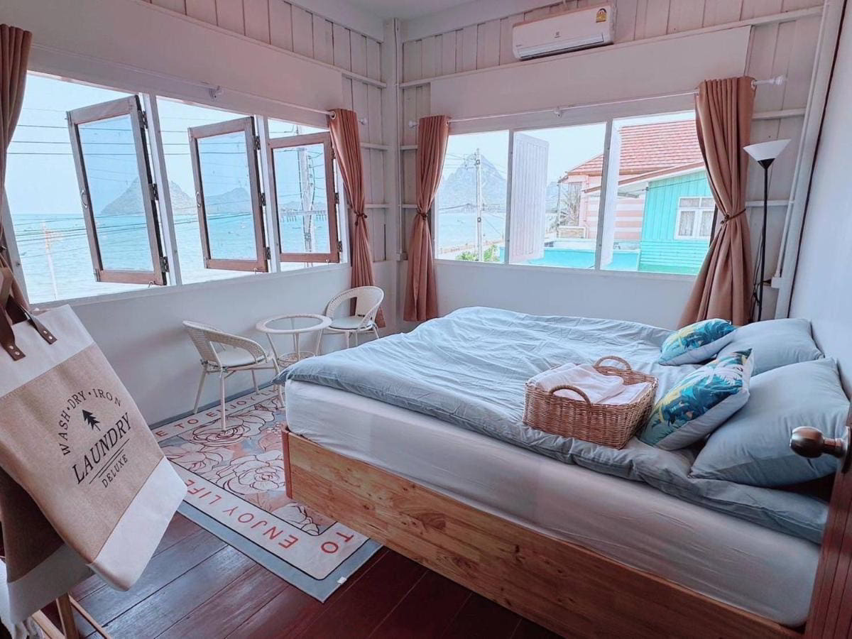 Seaview hotel in Prachuap Khiri Khan