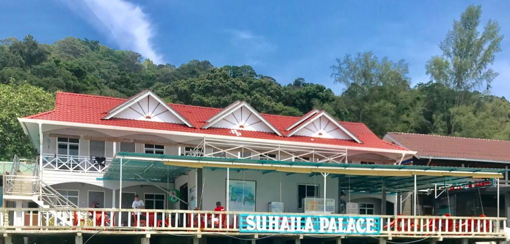Suhaila Palace à Perhentian Besar, hôtel familial en bord de plage