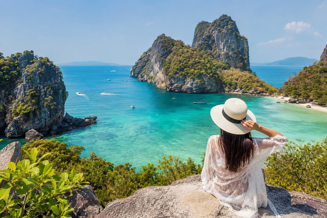 Que faire à Khao Lak ? Les plus belles excursions entre îles, jungle et lac de Khao Sok